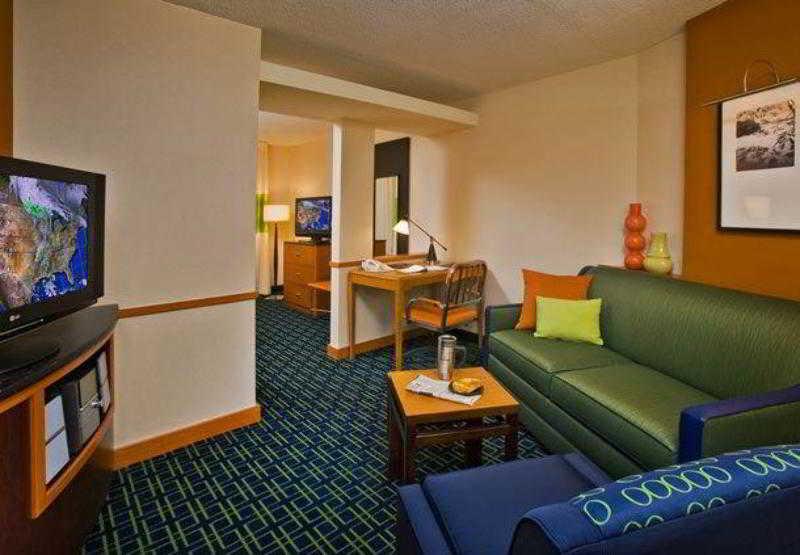 Fairfield Inn And Suites Flint Fenton Exteriér fotografie